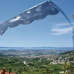 54 בית נופש Klis