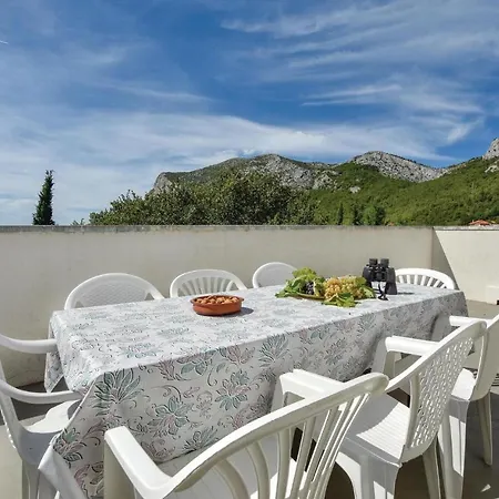 Gorgeous In Klis With Wifi Vakantiehuis