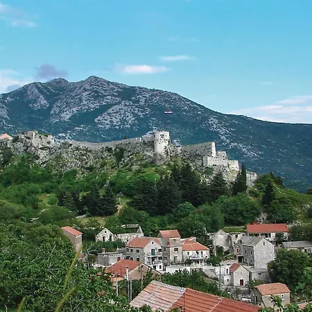 Gorgeous In Klis With Wifi Vakantiehuis