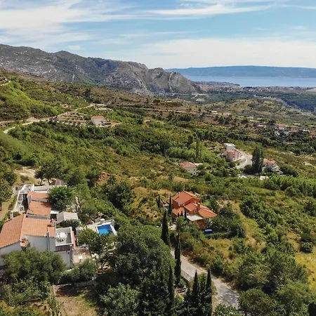 Gorgeous In Klis With Wifi Vakantiehuis